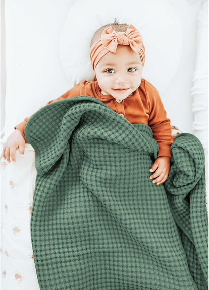 Konssy Waffle Baby Blanket - Soft & Cozy Nursery Swaddle Blanket, Lightweight Toddler Throw for
