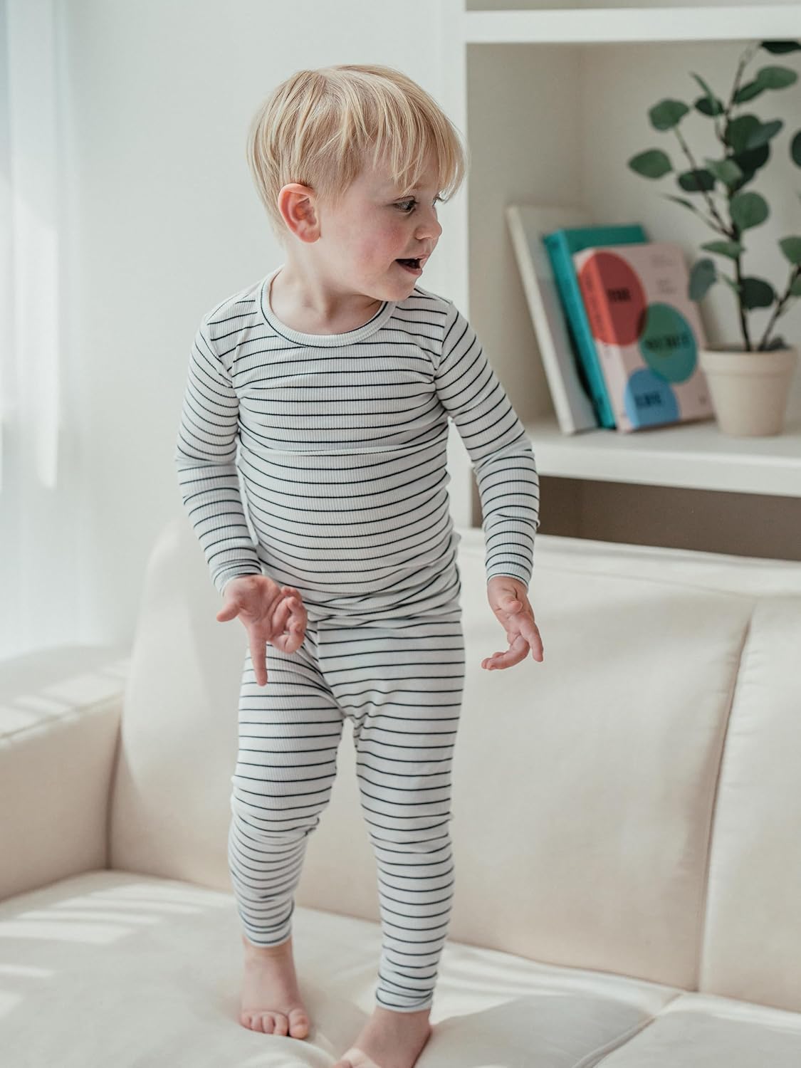 AVAUMA Stripe Pattern Baby Boys Girls Pajama Set Kids Toddler Snug fit Ribbed Sleepwear pjs for Daily Life Style