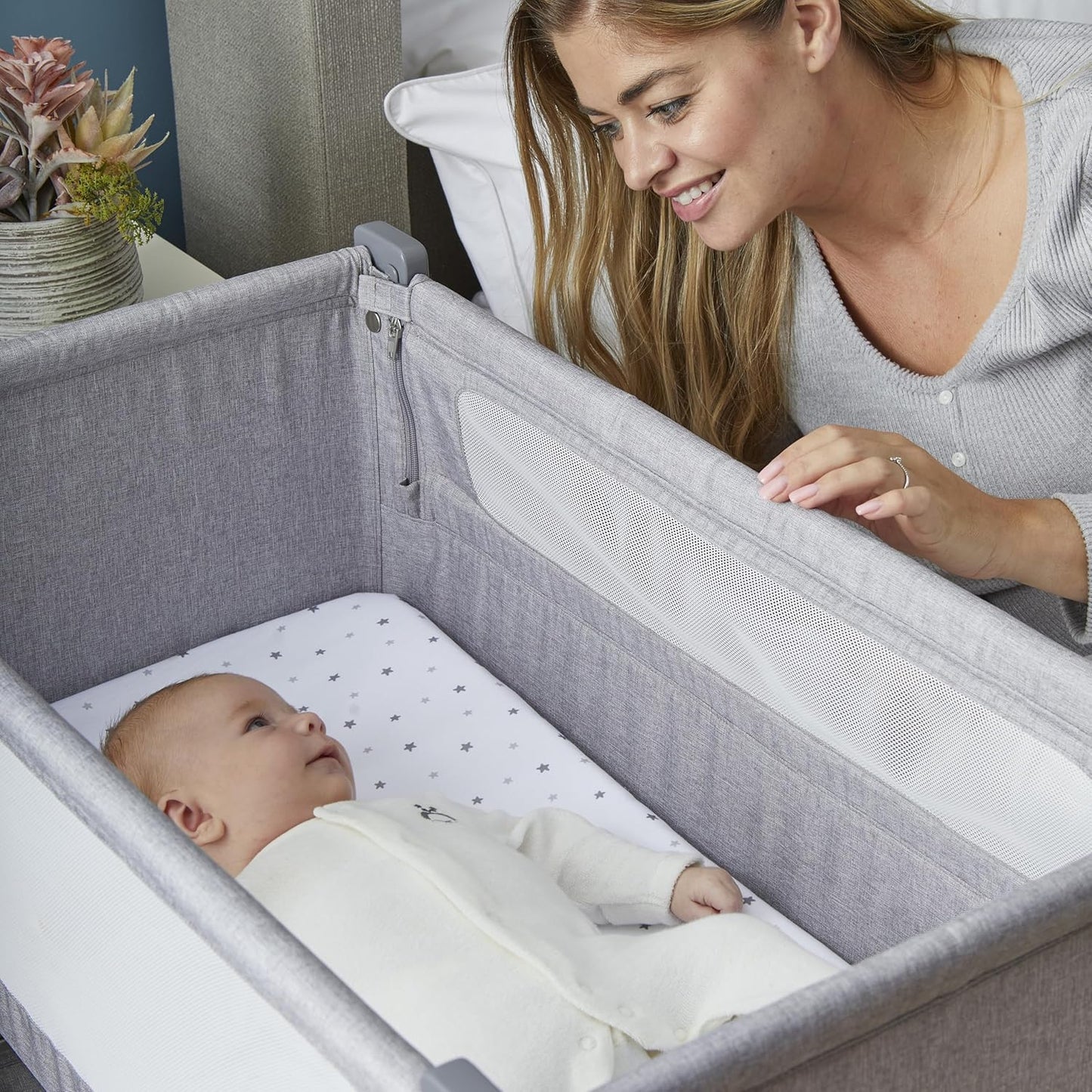Air Lite Bedside Infant Crib | Breathable Mesh Sides, Drop-Down Panel, Reflux Incline, Adjustable
