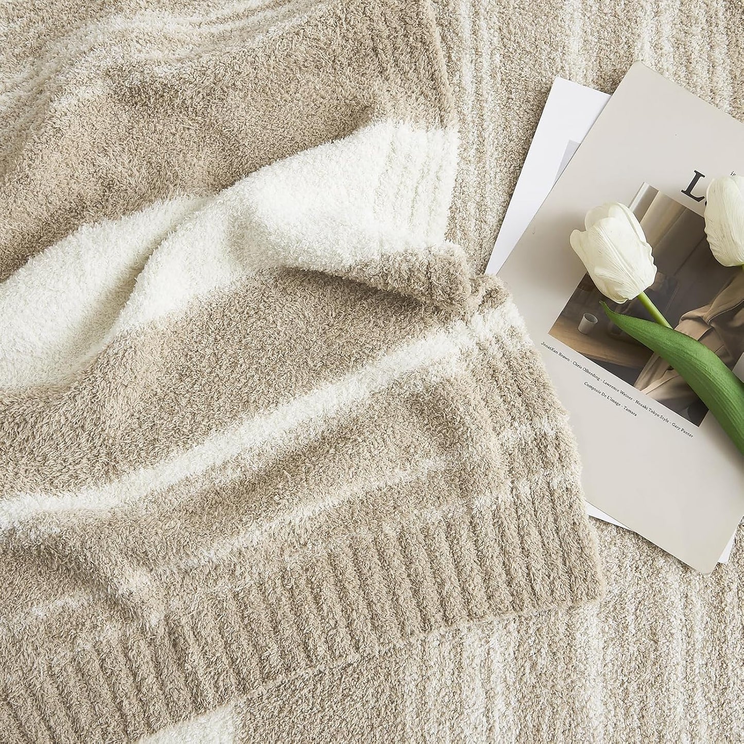 WRENGONGE Khaki Throw Blanket, 50x70 Soft Cozy Striped Throw Blankets for Couch, Sofa, Bed, Travel