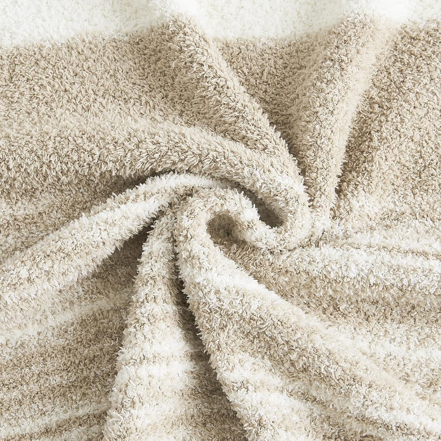 WRENGONGE Khaki Throw Blanket, 50x70 Soft Cozy Striped Throw Blankets for Couch, Sofa, Bed, Travel