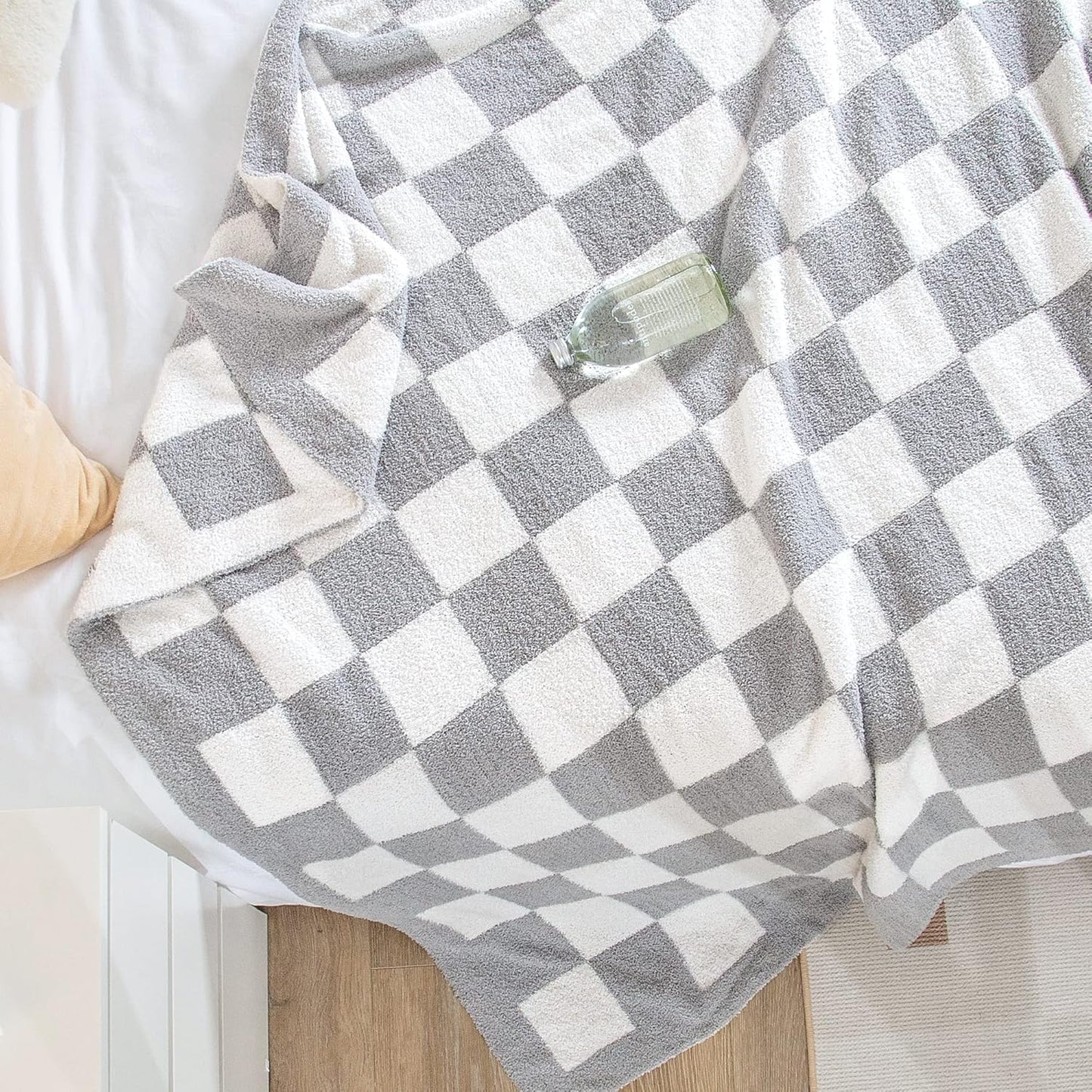SeaRoomy Checkered Throw Blanket, Soft Cozy Fluffy Reversible Checkerboard Knitted Throw Blanket